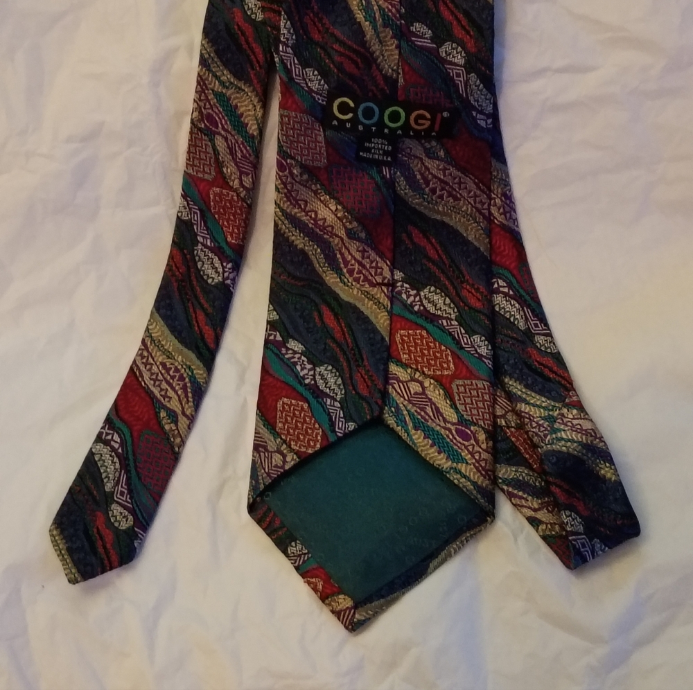 ❤️COOGI AUSTRAILIA MULTI COLOR TEXTURED MENS SILK TIE